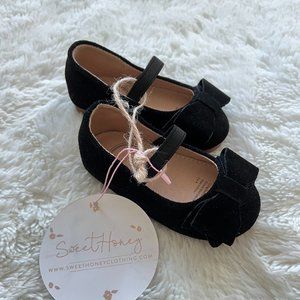 Big Bow Suede Ballet Shoes, Size 4T, NWT